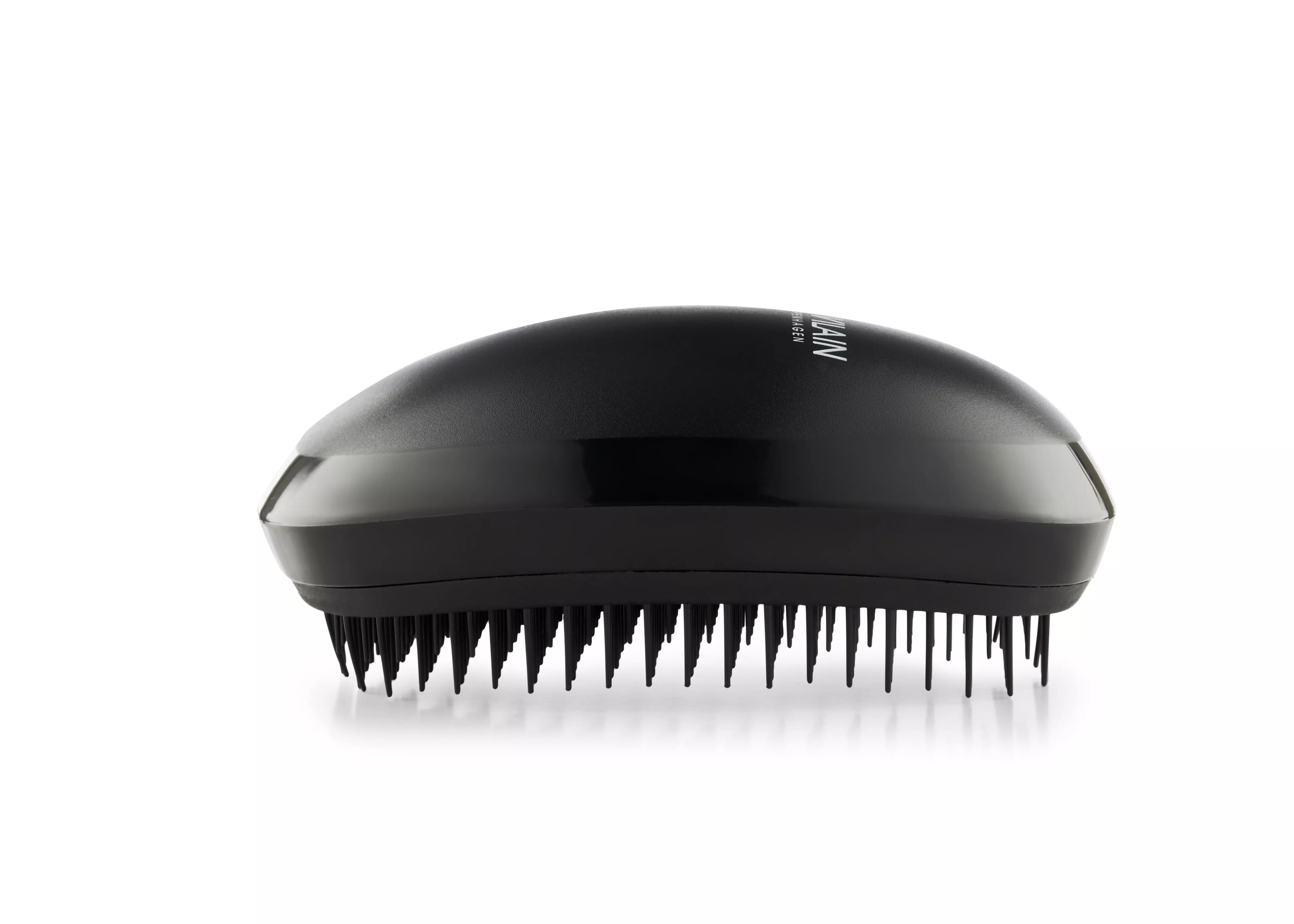 By Vilain Detangler Hairbrush